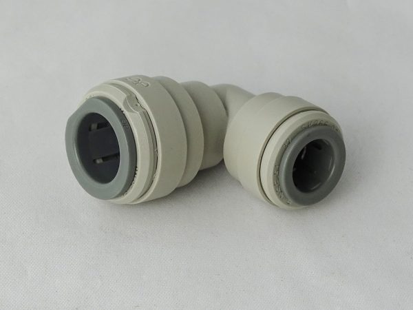 Fitting, elbow, 3/8" T x 1/2" T, speedfit