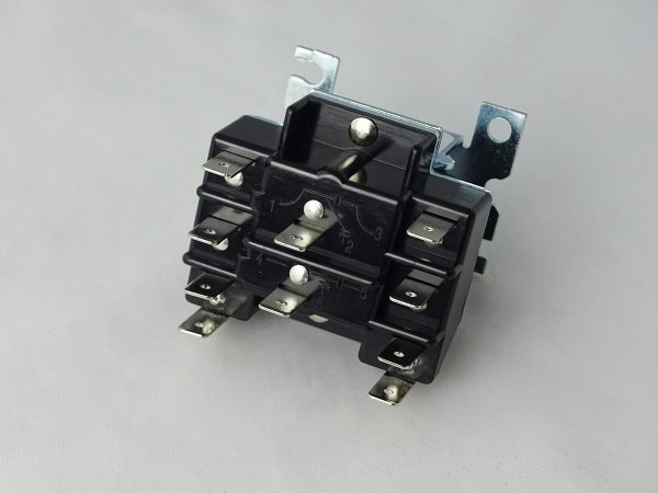 Relay - Image 3