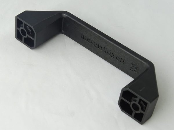 Handle, black plastic